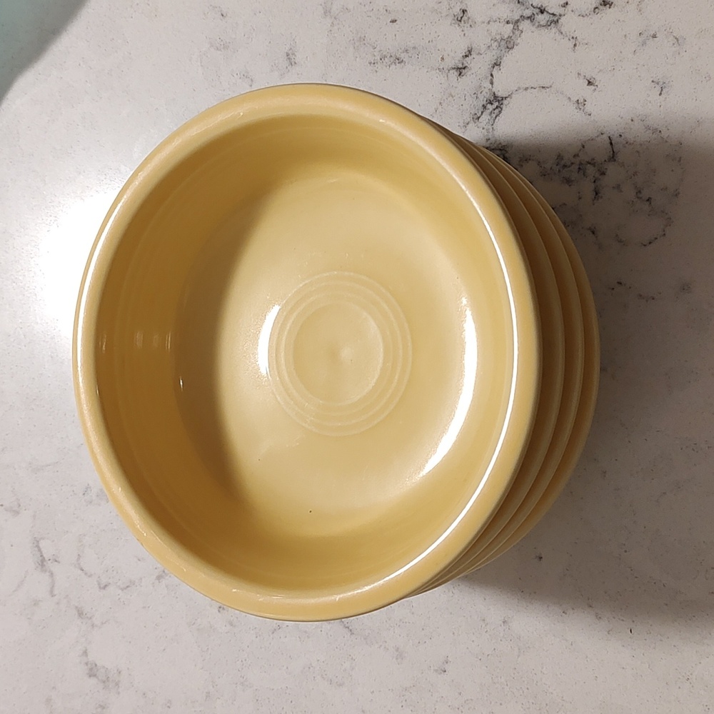 Fiestaware vintage yellow  bowl set